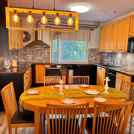 Nyaraló Peaceful Semi-detached Near The